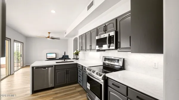 $615,000 | 2322 South Rogers, Unit 9, Mesa, AZ 85202