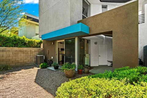 $470,000 | 222 Breeze Loop, Palm Springs, CA 92262