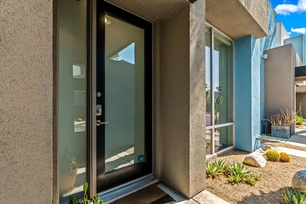 $470,000 | 222 Breeze Loop, Palm Springs, CA 92262