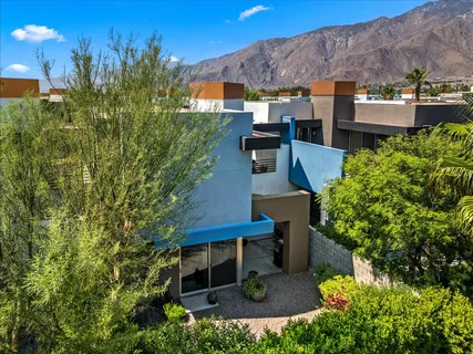 $470,000 | 222 Breeze Loop, Palm Springs, CA 92262
