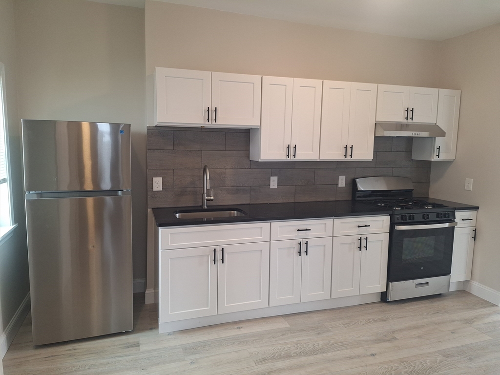 241 Walnut Street, Unit 3 Chelsea, MA 02150 - Photo 2 of 8