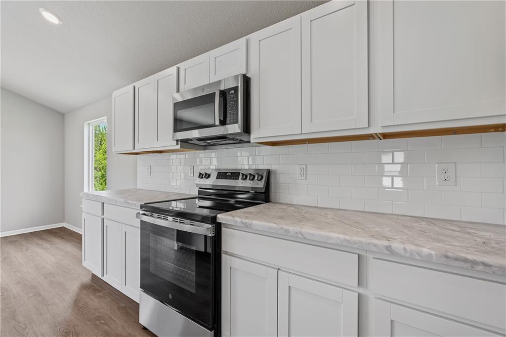 19523 Lincoln Street Spring Hill, KS 66083 - Photo 8 of 26