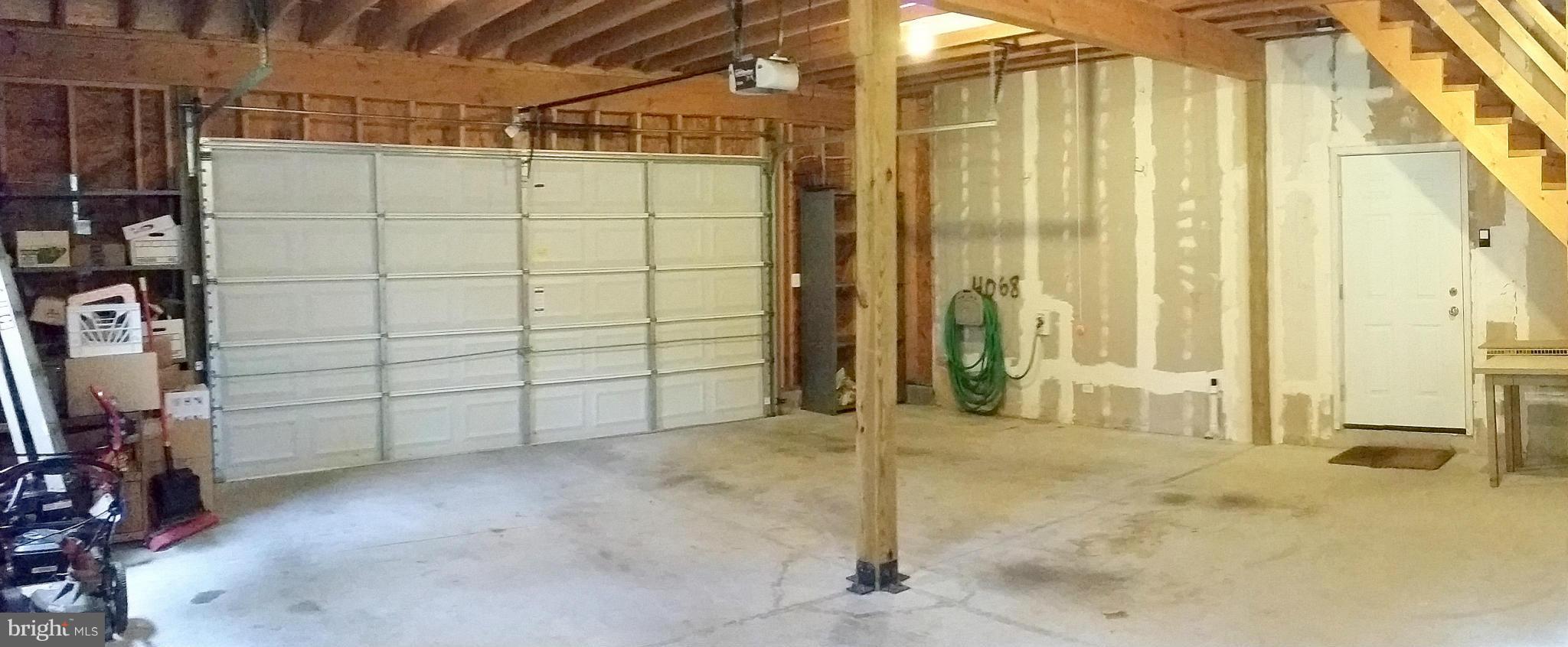 307 Rolling Rd. Baltimore, MD 21228 - Photo 22 of 28 Garage