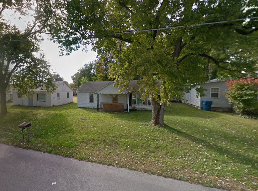 713 Burrell Street Carmi, IL 62821 - Photo 4 of 6