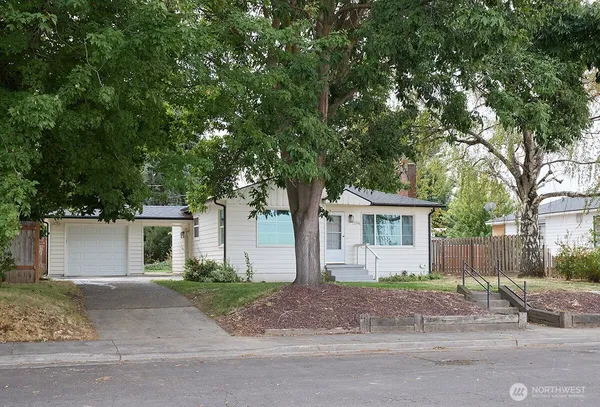 $339,900 | 2340 Rainier Drive, Walla Walla, WA 99362