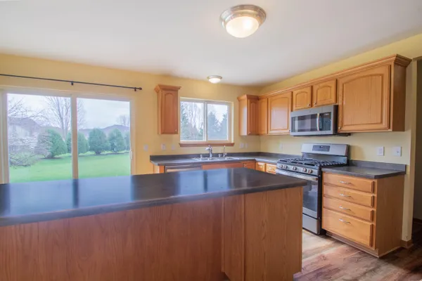 $484,900 | 805 Red Fox Court, Watertown, WI 53094