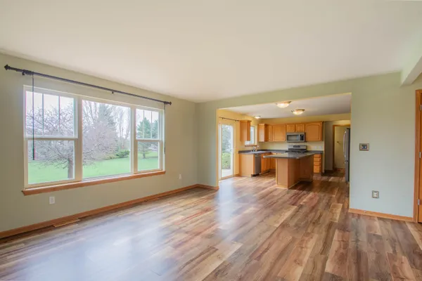 $484,900 | 805 Red Fox Court, Watertown, WI 53094
