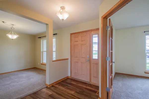 $484,900 | 805 Red Fox Court, Watertown, WI 53094