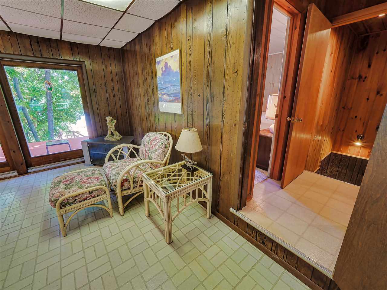 2014 Phelps Road Traverse City, MI 49686 - Photo 11 of 69 1852885-10.JPG