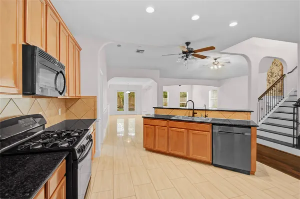 $2,700 | 1403 Lochman Drive, Houston, TX 77073