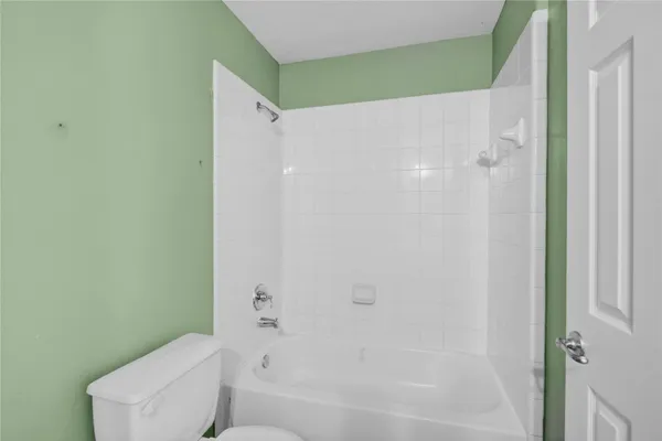 $2,700 | 1403 Lochman Drive, Houston, TX 77073