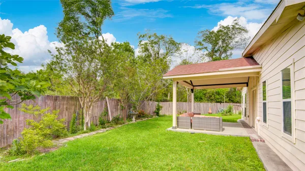 $2,700 | 1403 Lochman Drive, Houston, TX 77073