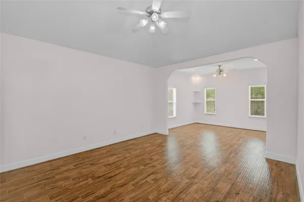 $2,700 | 1403 Lochman Drive, Houston, TX 77073