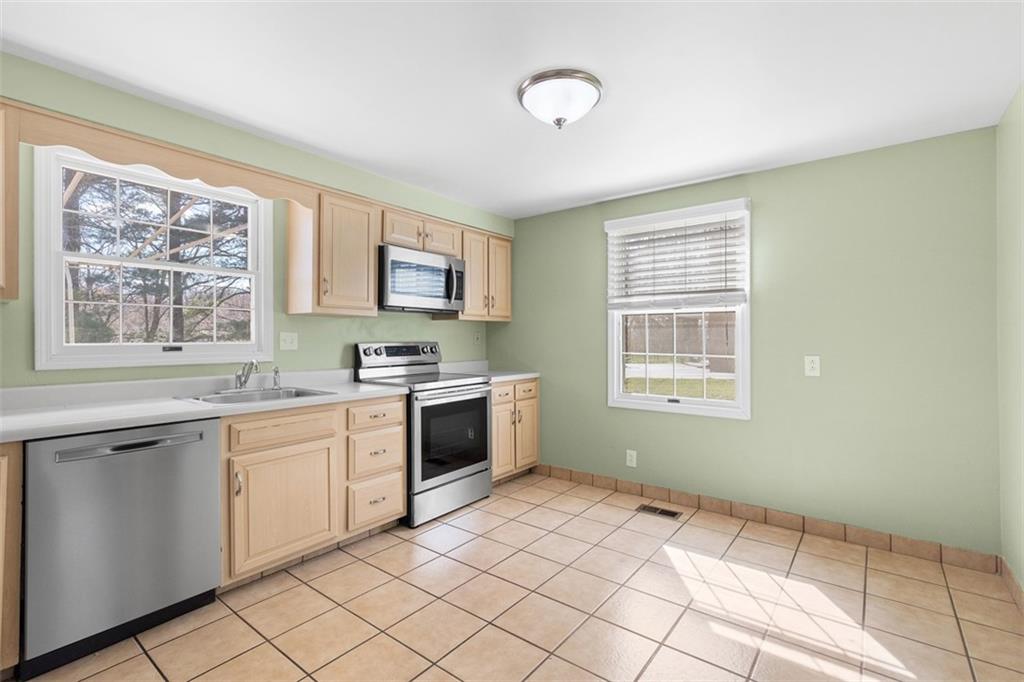 175 Seegar Road Pittsburgh, PA 15241 - Photo 14 of 50 Gallery Image 14
