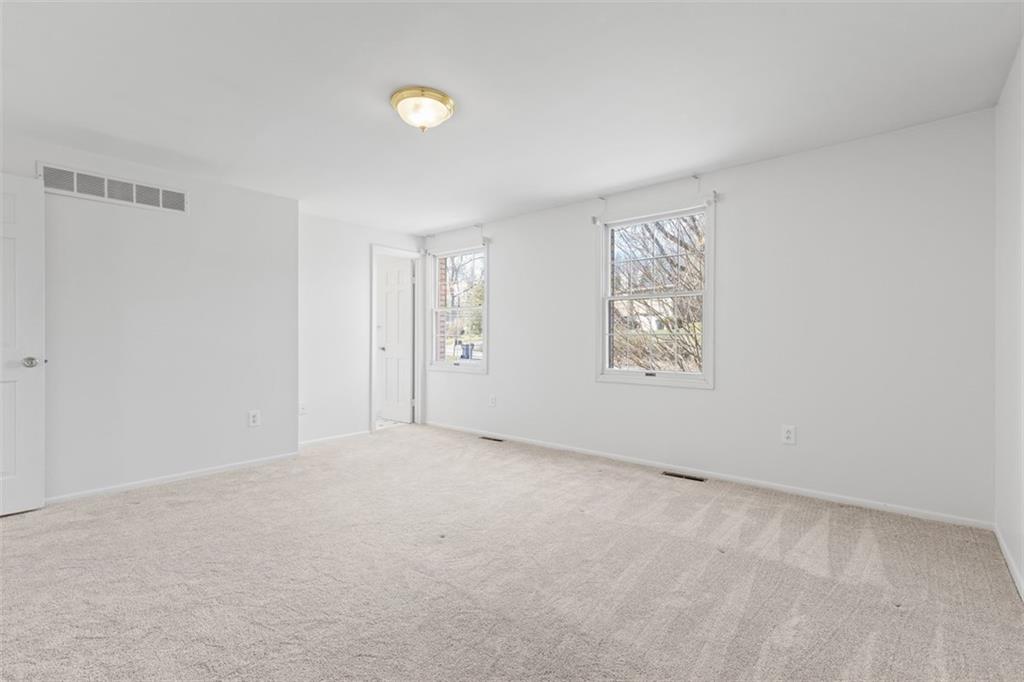 175 Seegar Road Pittsburgh, PA 15241 - Photo 24 of 50 Gallery Image 24