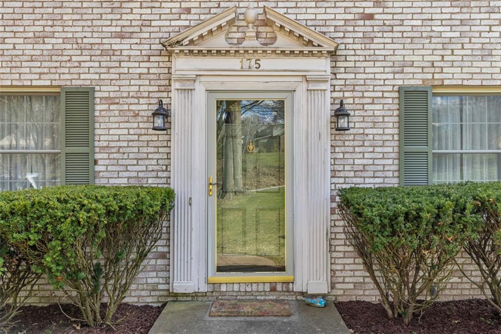 175 Seegar Road Pittsburgh, PA 15241 - Photo 3 of 50 Gallery Image 3