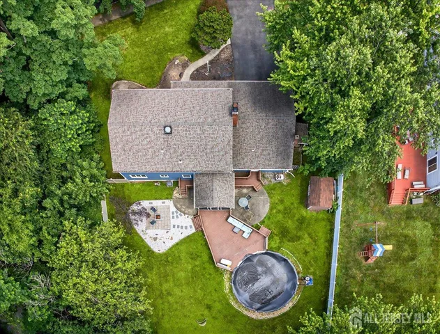 $850,000 | 3 Amanda Court, East Brunswick, NJ 08816