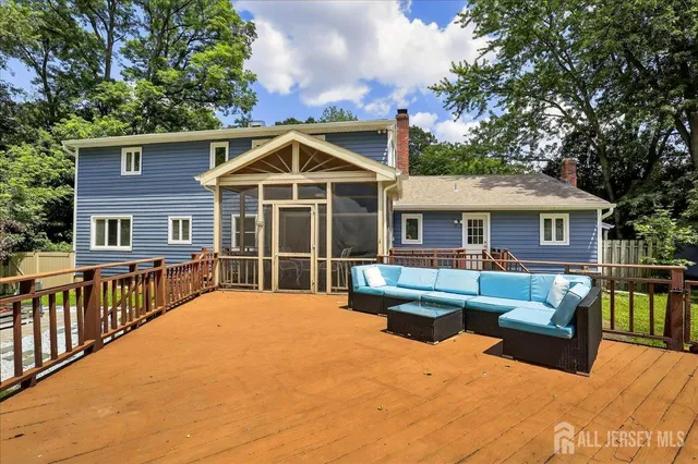 $850,000 | 3 Amanda Court, East Brunswick, NJ 08816