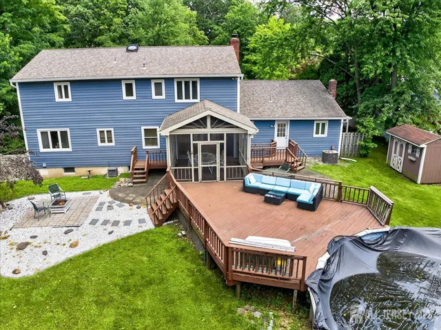 $850,000 | 3 Amanda Court, East Brunswick, NJ 08816