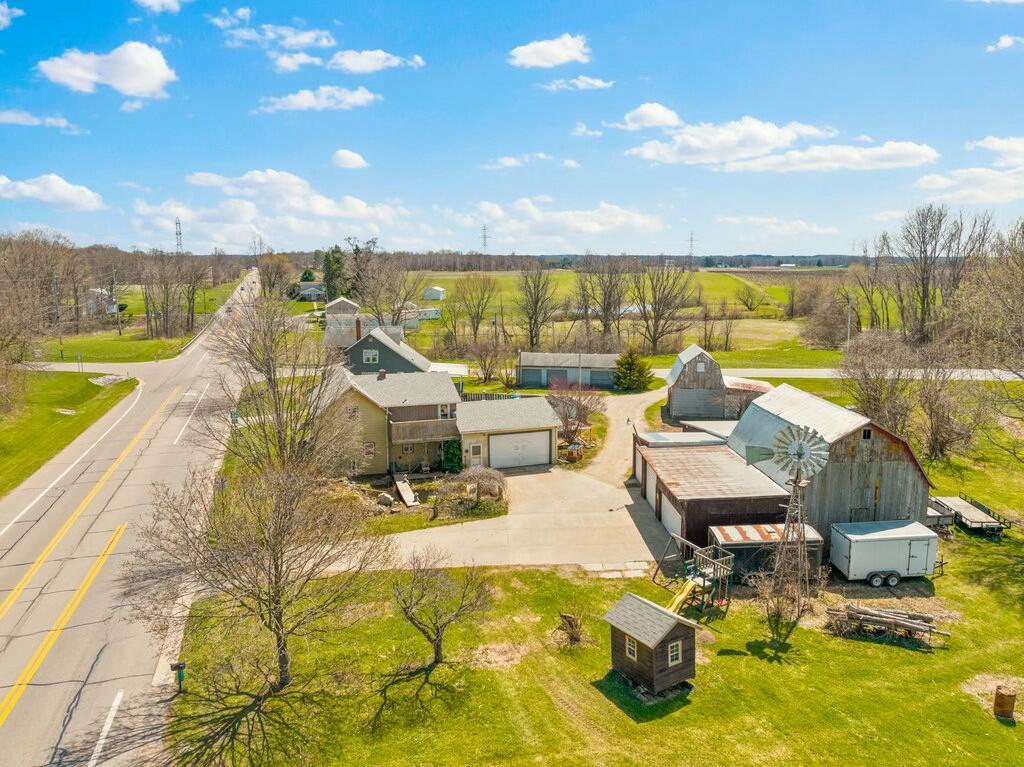 5670 South Niles Road St. Joseph, MI 49085 - Photo 8 of 39 tempImageID0UaN