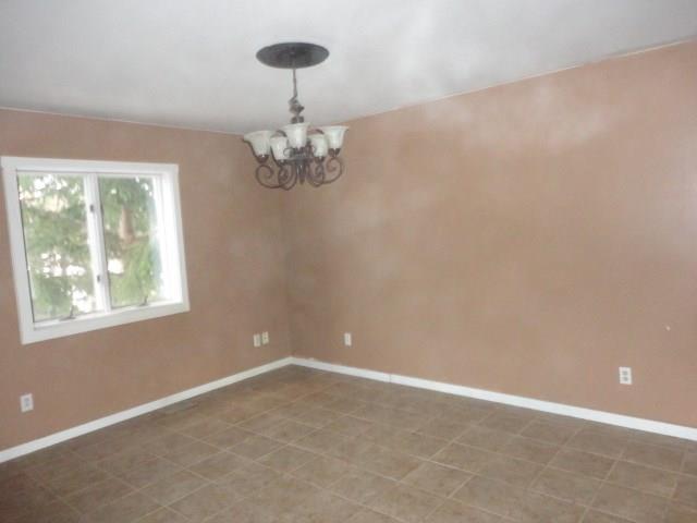48 Old Lewiston Road Monmouth, ME 04265 - Photo 7 of 22 DINING AREA