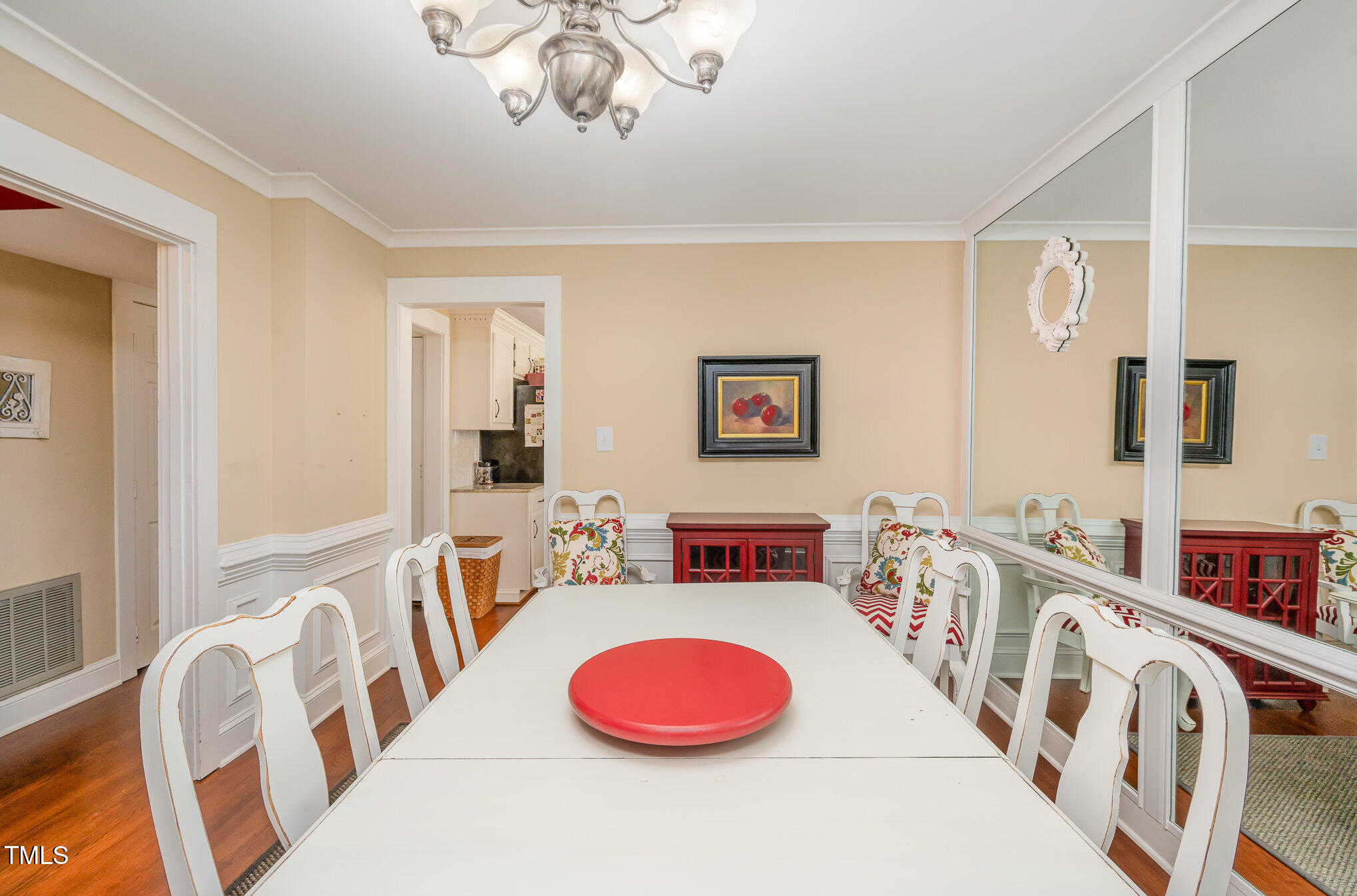 6035 Sentinel Drive Raleigh, NC 27609 - Photo 10 of 32 009_dsc_6052-edit_352