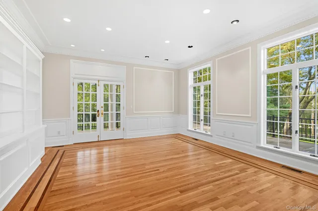 $5,895,000 | 10 Cooper Road, Scarsdale, NY 10583