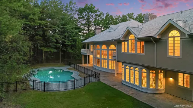 $5,895,000 | 10 Cooper Road, Scarsdale, NY 10583