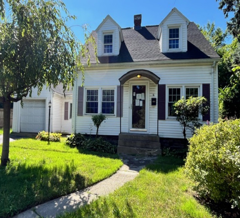 36 Melrose Street Worcester, MA 01605 - Photo 1 of 16
