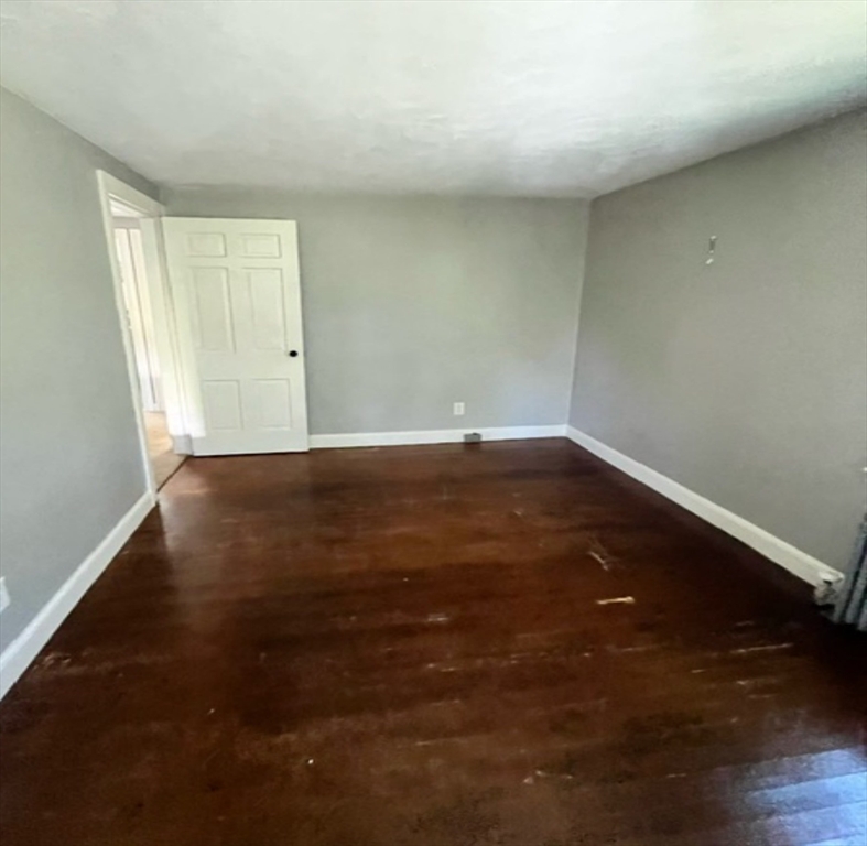 36 Melrose Street Worcester, MA 01605 - Photo 12 of 16