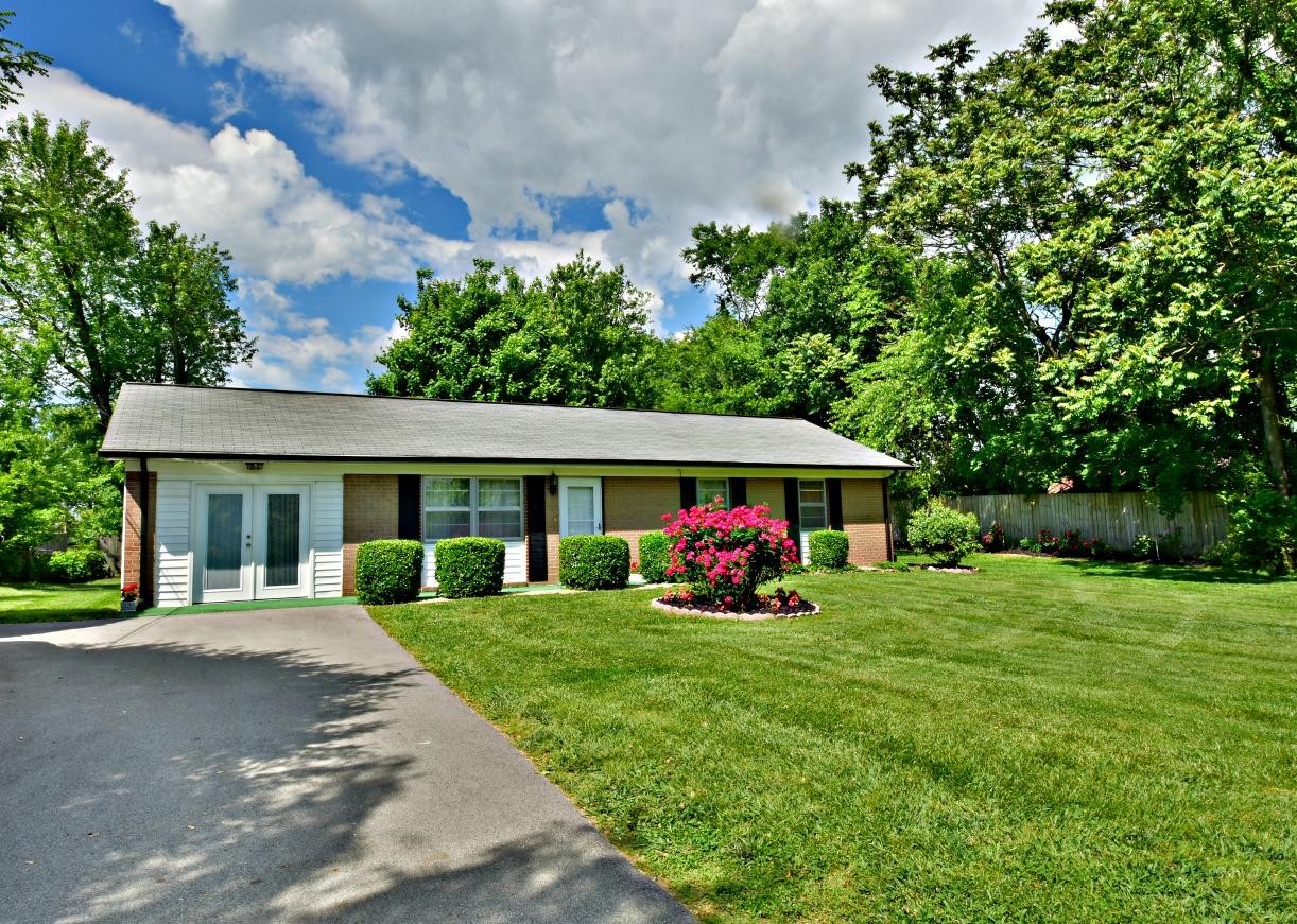 6100 McNeely Road Corryton, TN 37721 - Photo 1 of 17 a view of a house with a yard
