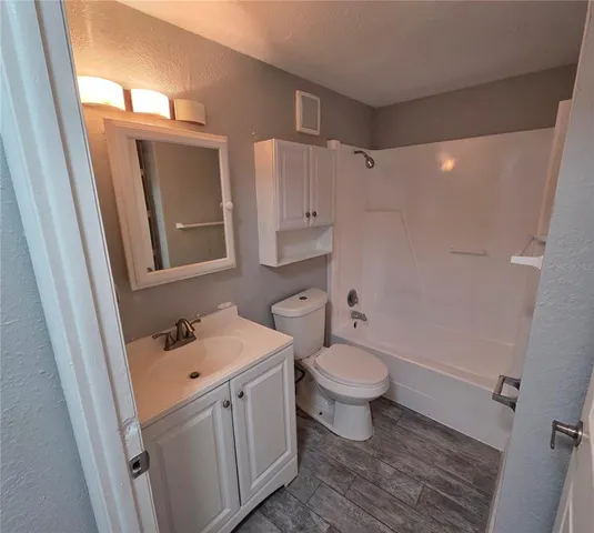 $1,150 | 1400 Strawberry Place, Unit 13, Plant City, FL 33563