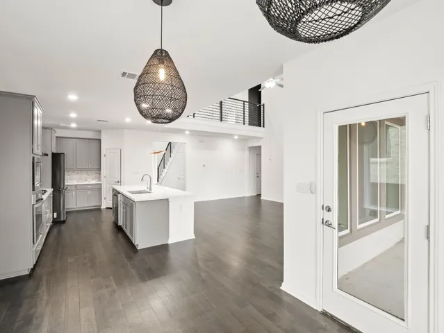 $650,000 | 424 Spindrift Lane, Leander, TX 78641