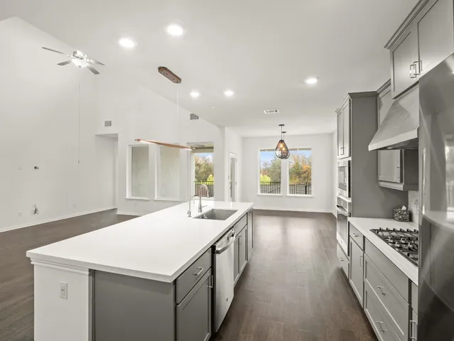 $650,000 | 424 Spindrift Lane, Leander, TX 78641