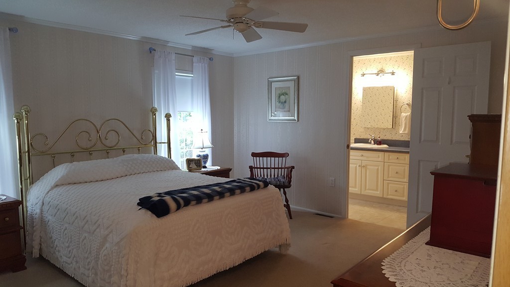 8 Meeting House Road Taunton, MA 02780 - Photo 18 of 24 Gallery Image 18