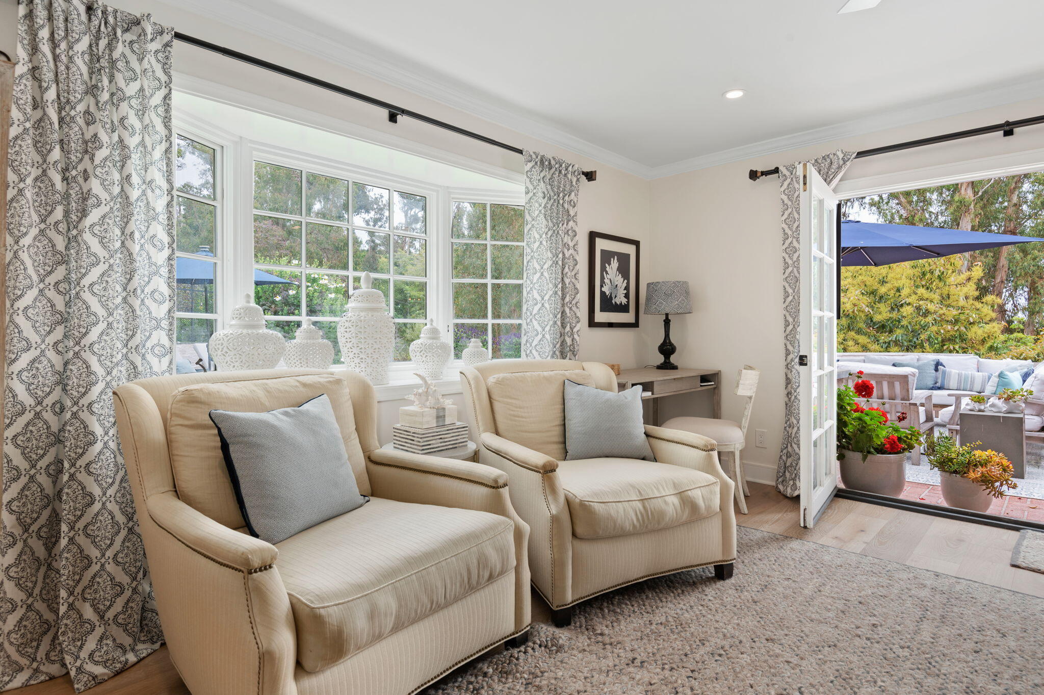 871 Deerpath Road Santa Barbara, CA 93108 - Photo 24 of 52 27-web-or-mls-27 - Primary Bedroom