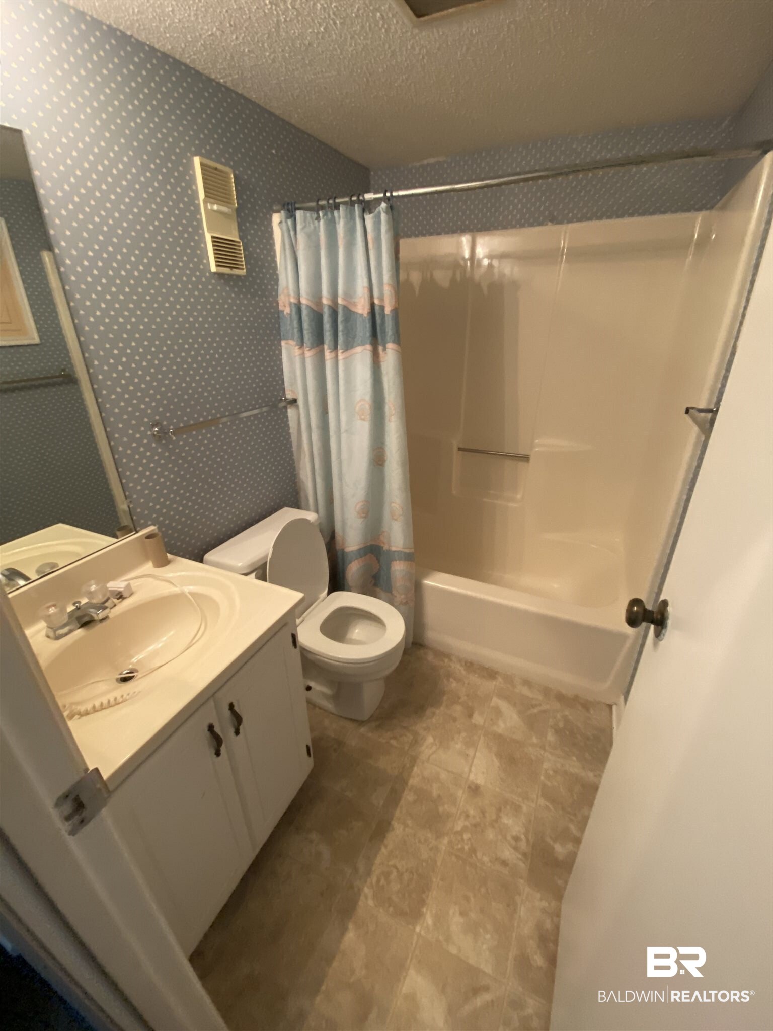 375 Plantation Road, Unit 5311 Gulf Shores, AL 36542 - Photo 17 of 18 Photo taken 2/16/2021
