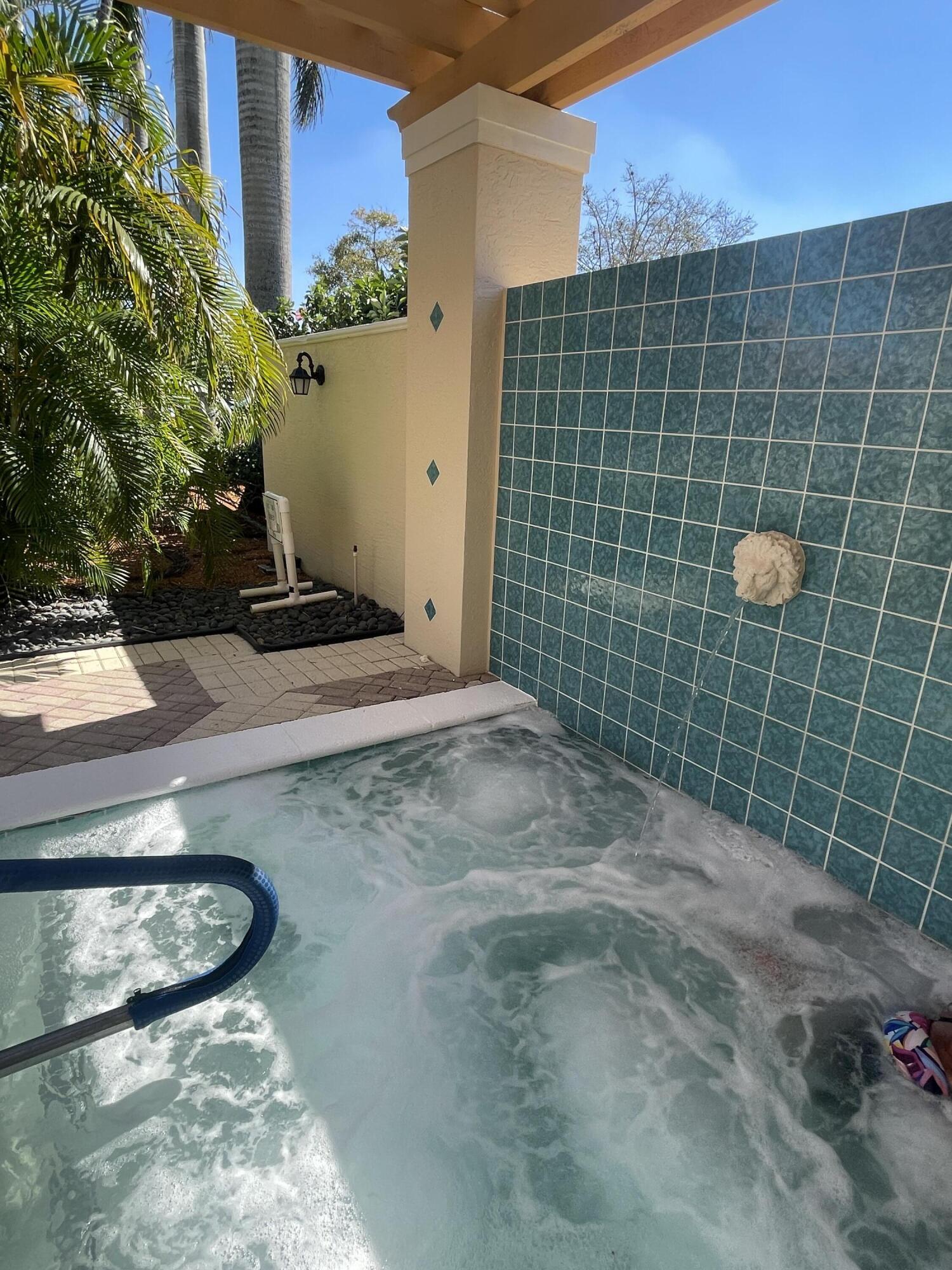 341 Springview Loop Port St. Lucie, FL 34986 - Photo 28 of 122 spa