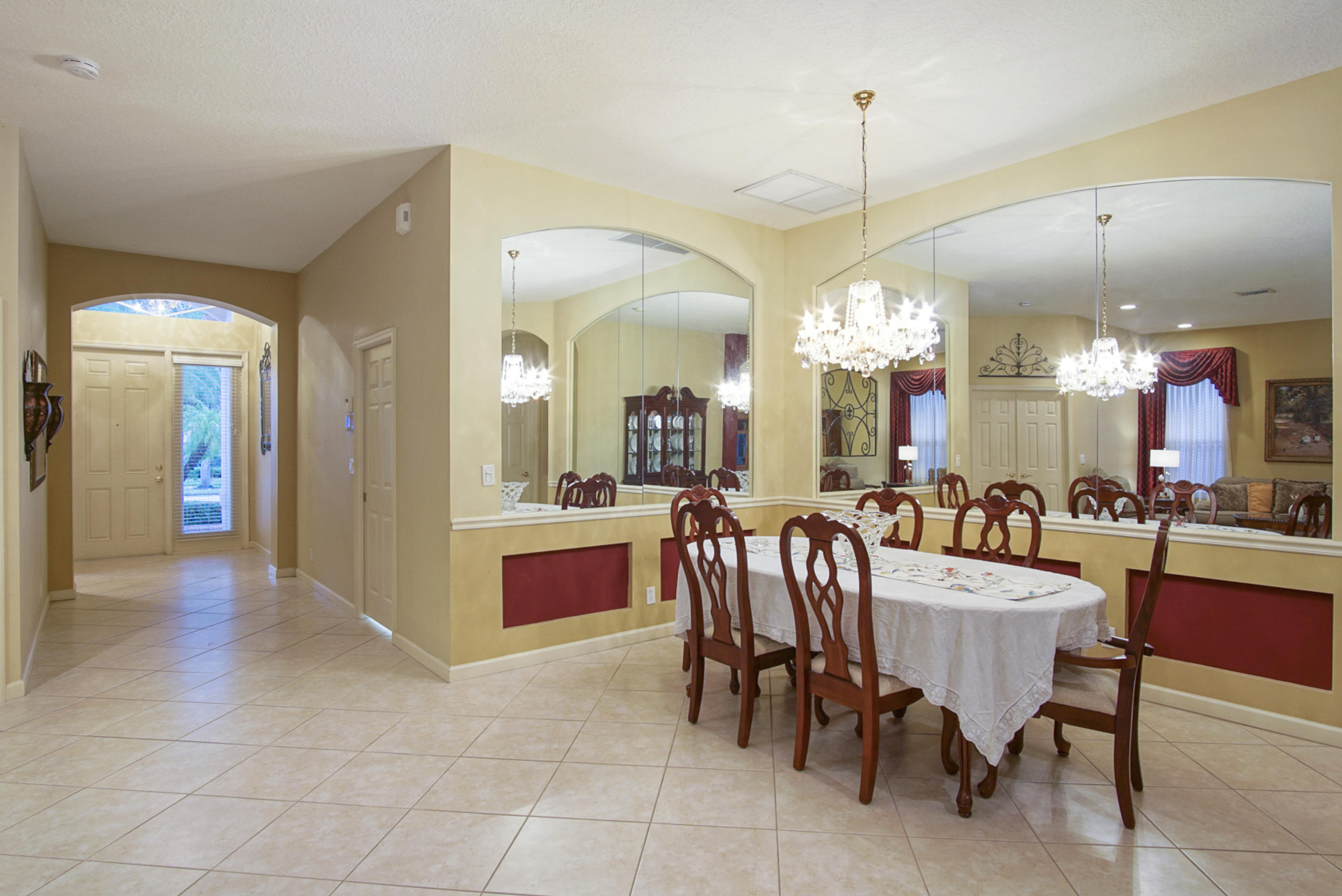 341 Springview Loop Port St. Lucie, FL 34986 - Photo 7 of 122 dining room