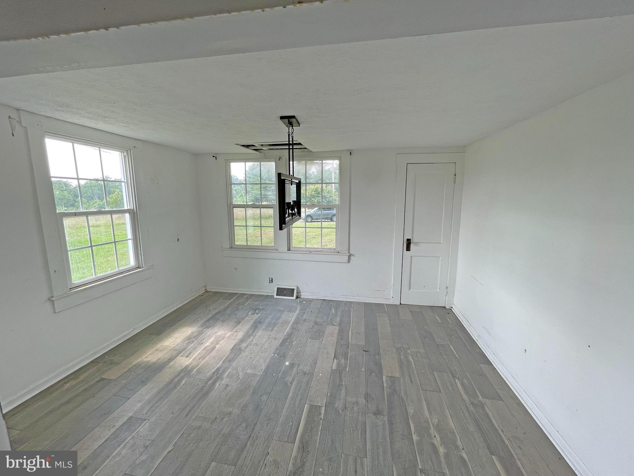 1330 Whiteford Road Street, MD 21154 - Photo 14 of 26 Gallery Image 14