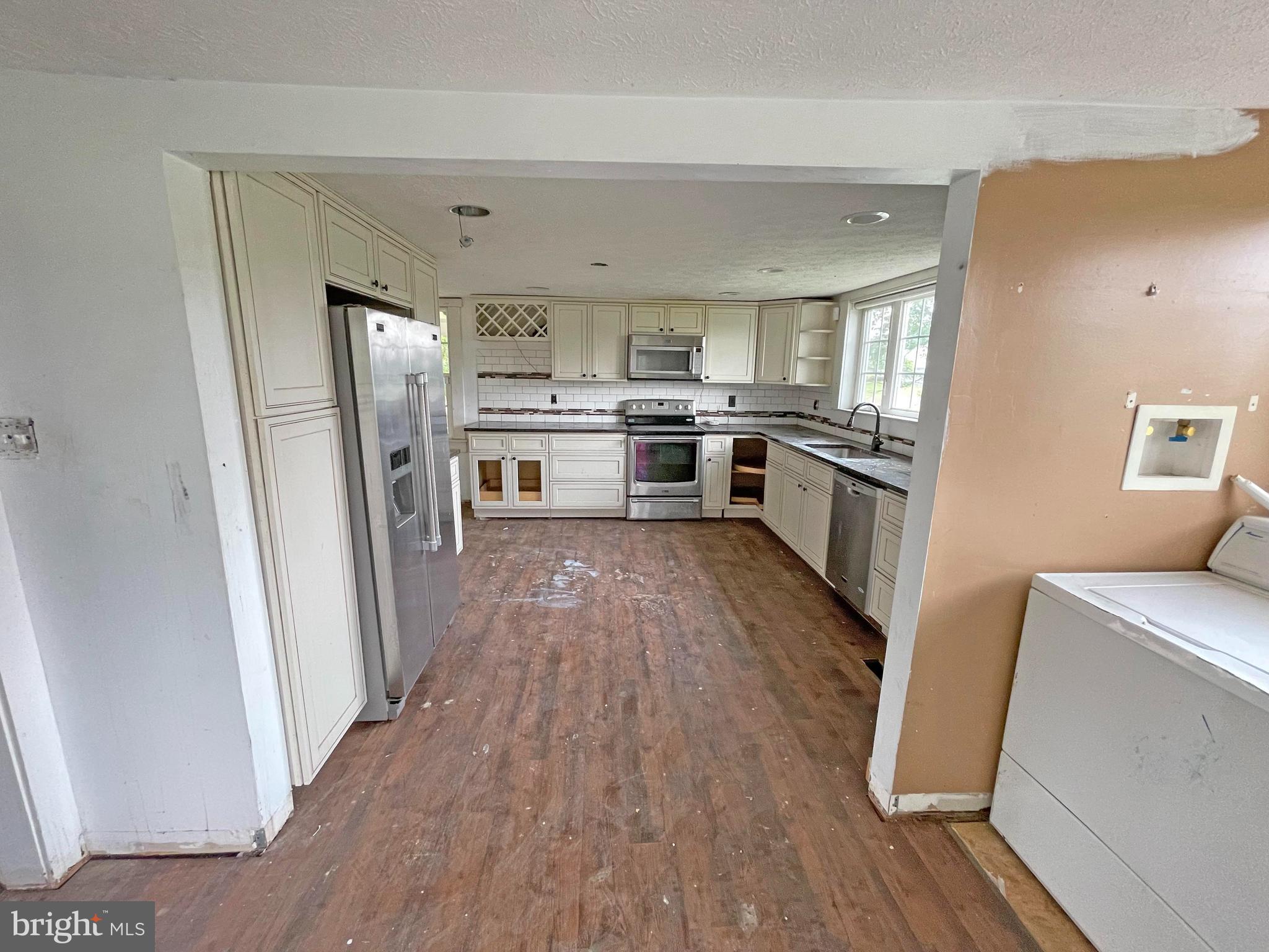 1330 Whiteford Road Street, MD 21154 - Photo 15 of 26 Gallery Image 15