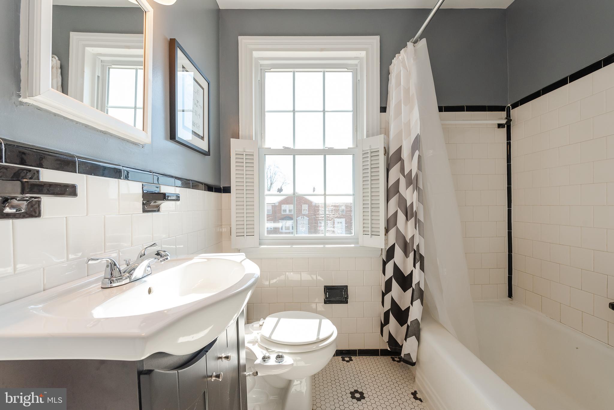440 Greenlow Road Catonsville, MD 21228 - Photo 24 of 34 Upstairs Bath