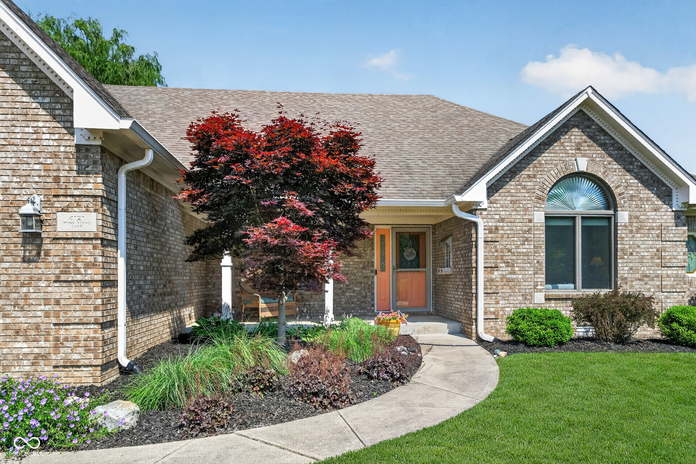 4121 Moss Ridge Lane Indianapolis, IN 46237 - Photo 2 of 45