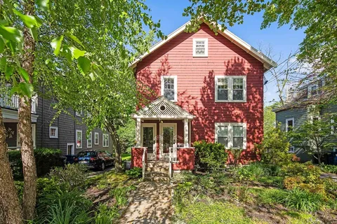$1,650,000 | 223 Lakeview Avenue, Unit 223, Cambridge, MA 02138
