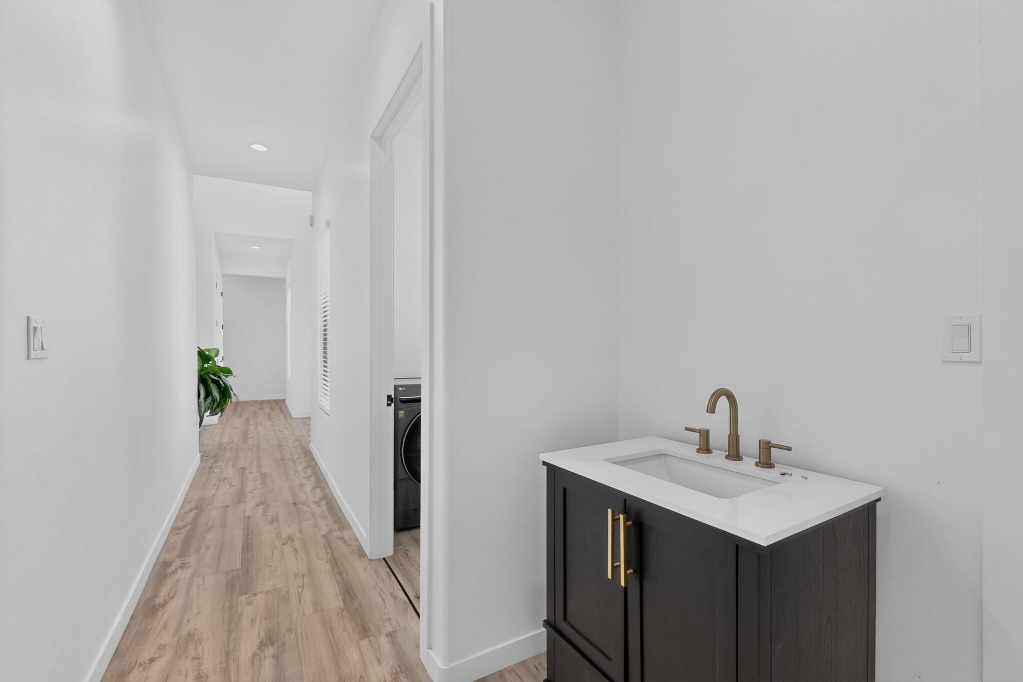 1367 Rivas Road Los Lunas, NM 87031 - Photo 46 of 65 Gallery Image 46