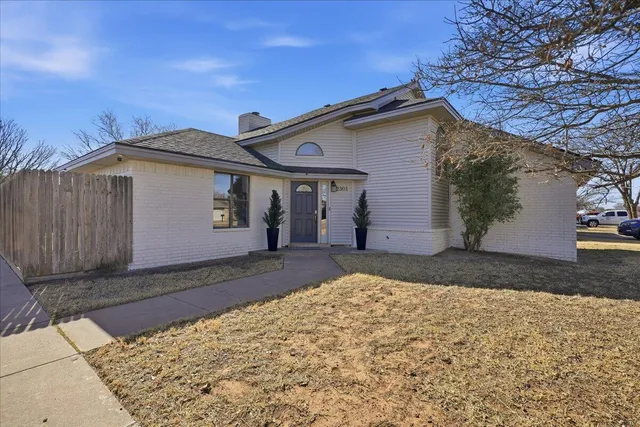 $215,000 | 2301 92nd Street, Lubbock, TX 79423