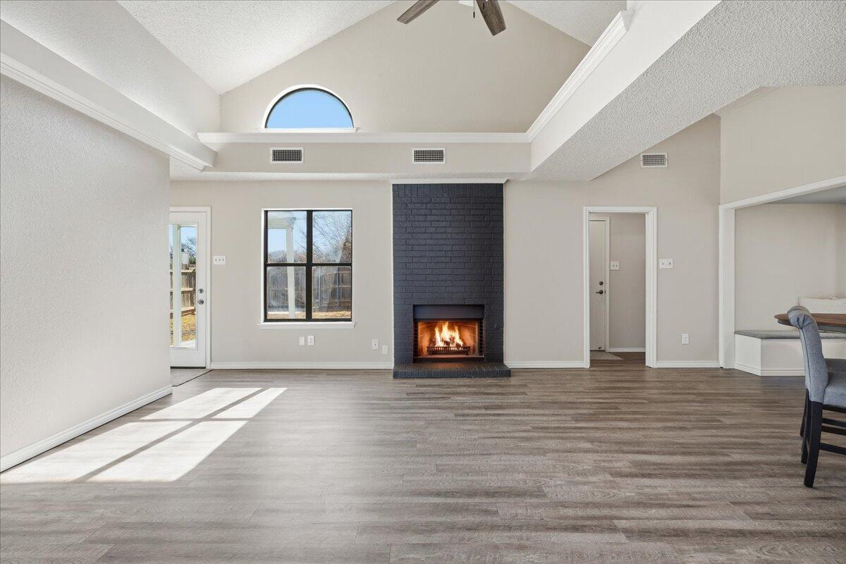 2301 92nd Street Lubbock, TX 79423 - Photo 2 of 28 03-nmah-1