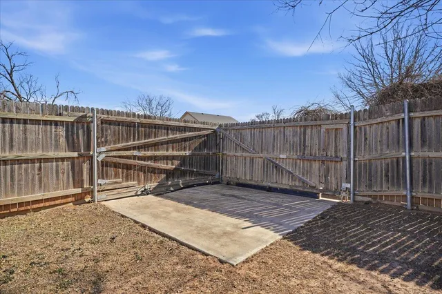 $215,000 | 2301 92nd Street, Lubbock, TX 79423