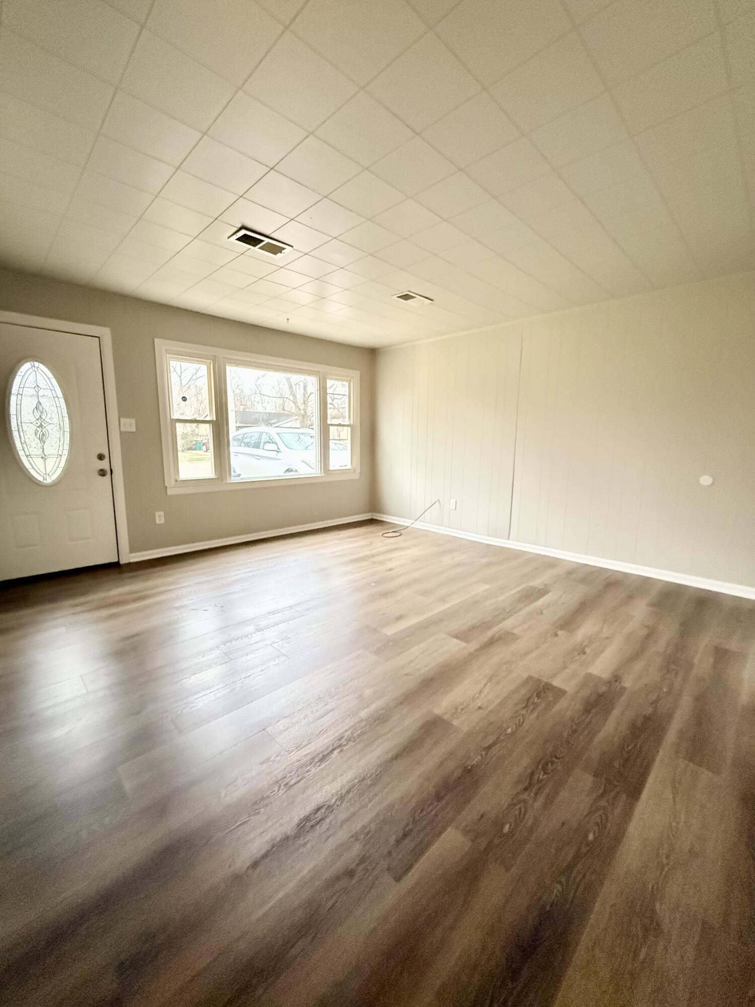 800 Clinton Street Gary, IN 46406 - Photo 4 of 16 1500x2000