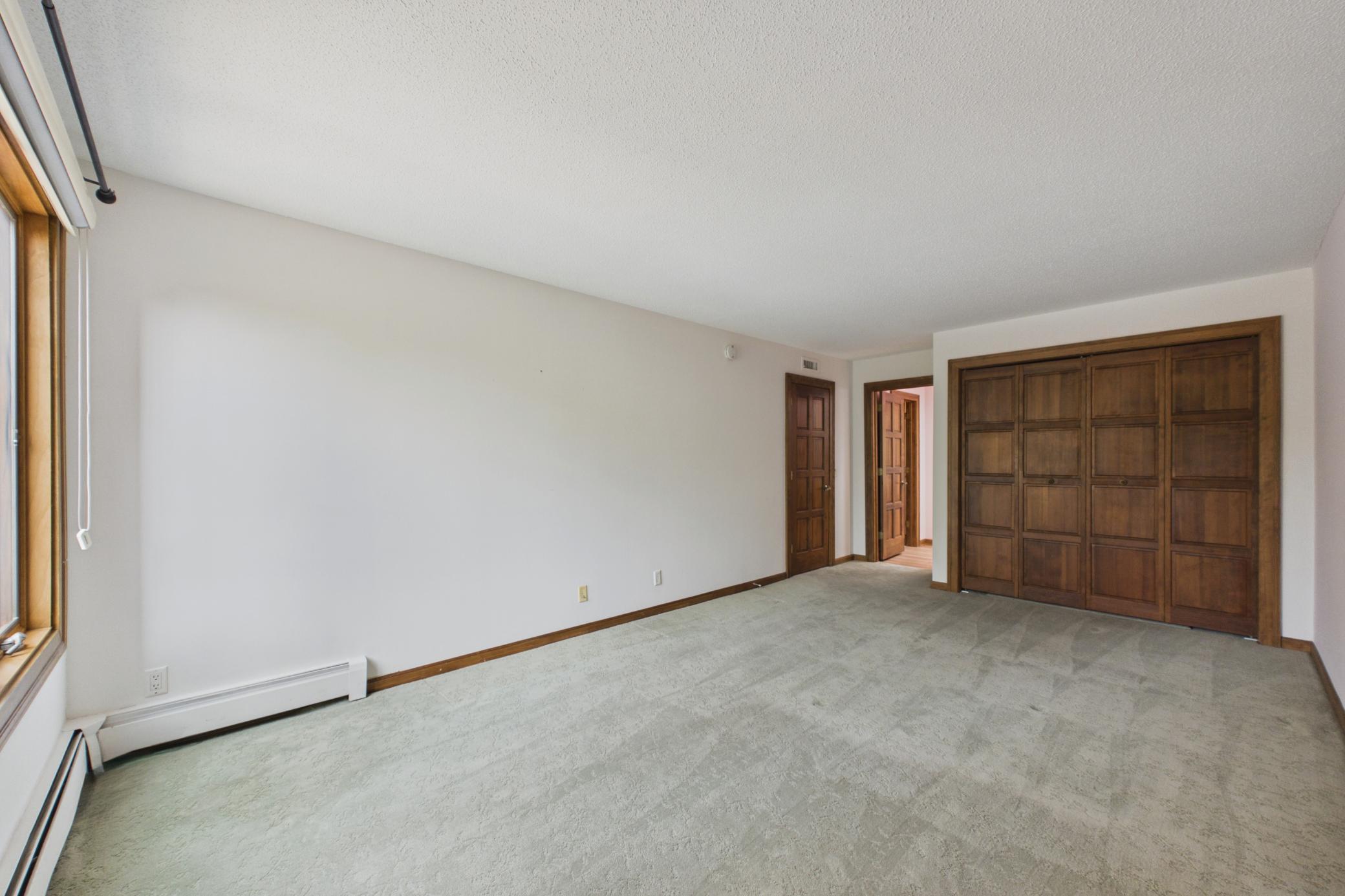 5501 Dewey Hill Road, Unit 322 Edina, MN 55439 - Photo 14 of 32 Gallery Image 14